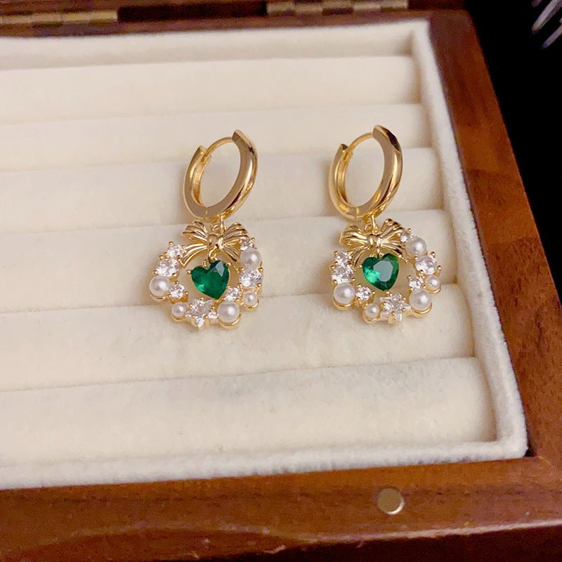 Bow Wreath Green Heart Earrings