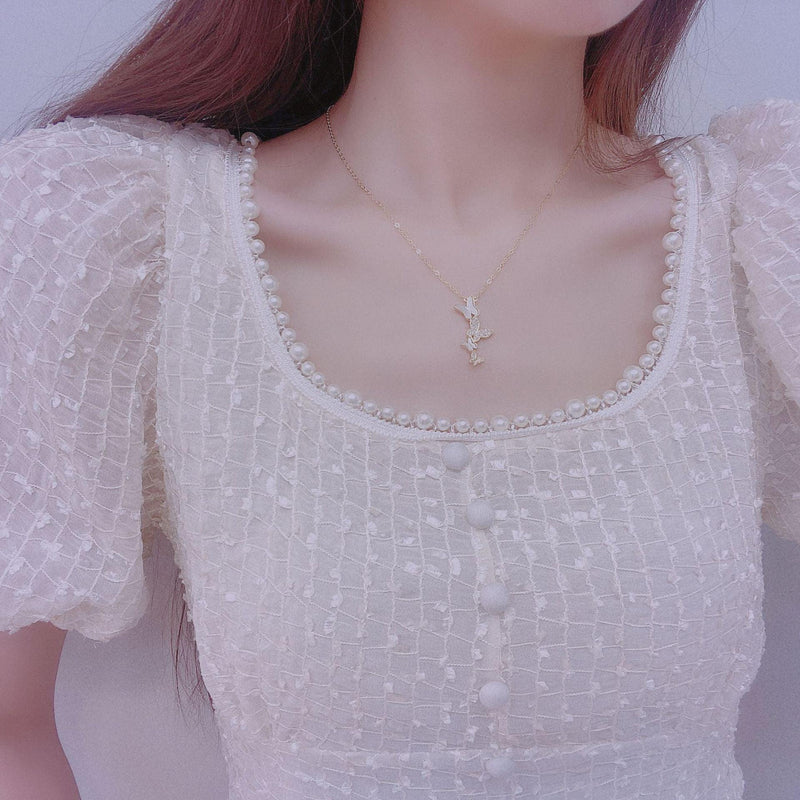 [] Ria Butterfly Necklace