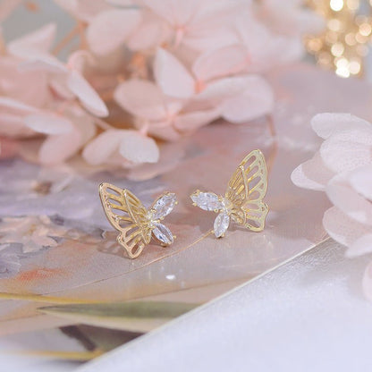 [] Lara Butterfly Stud Earrings