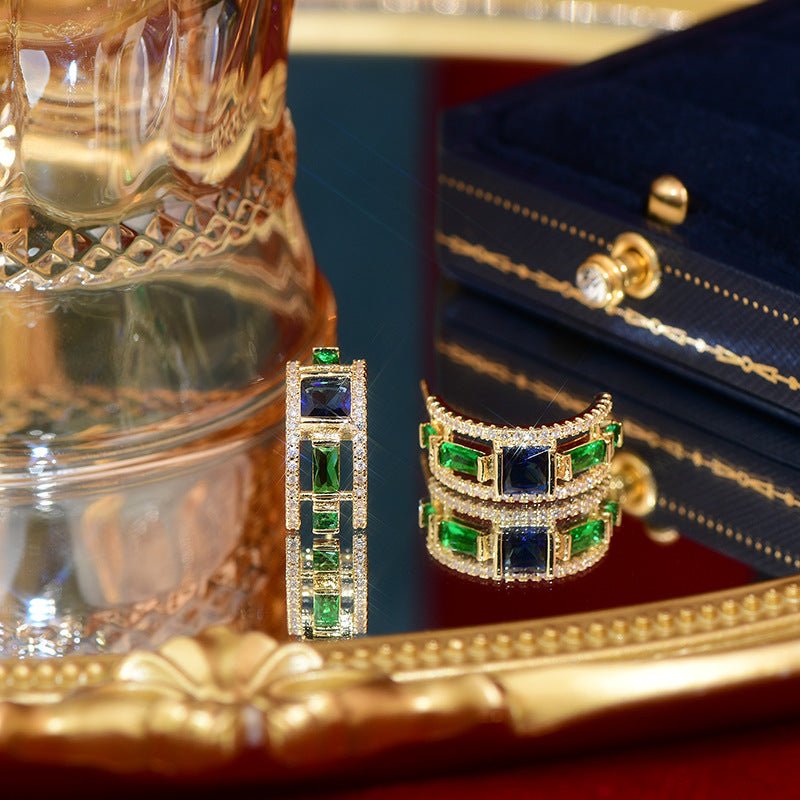 [] Gina Hoop Earrings