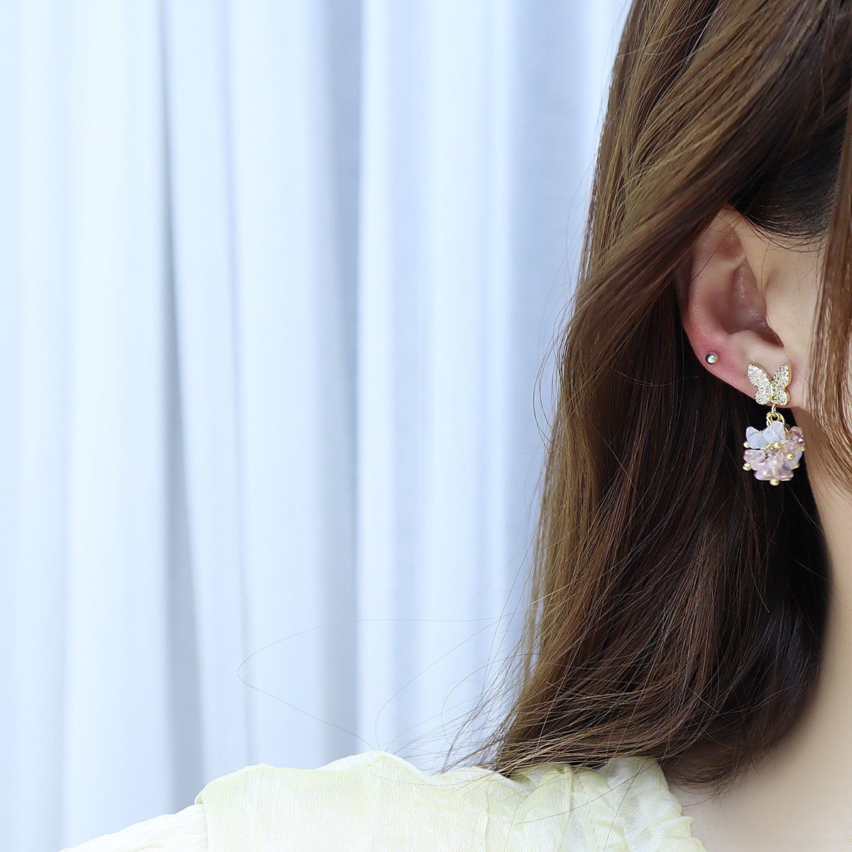 [] Juliette Butterfly Drop Earrings