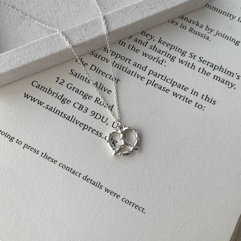 [] Pretzel Necklace