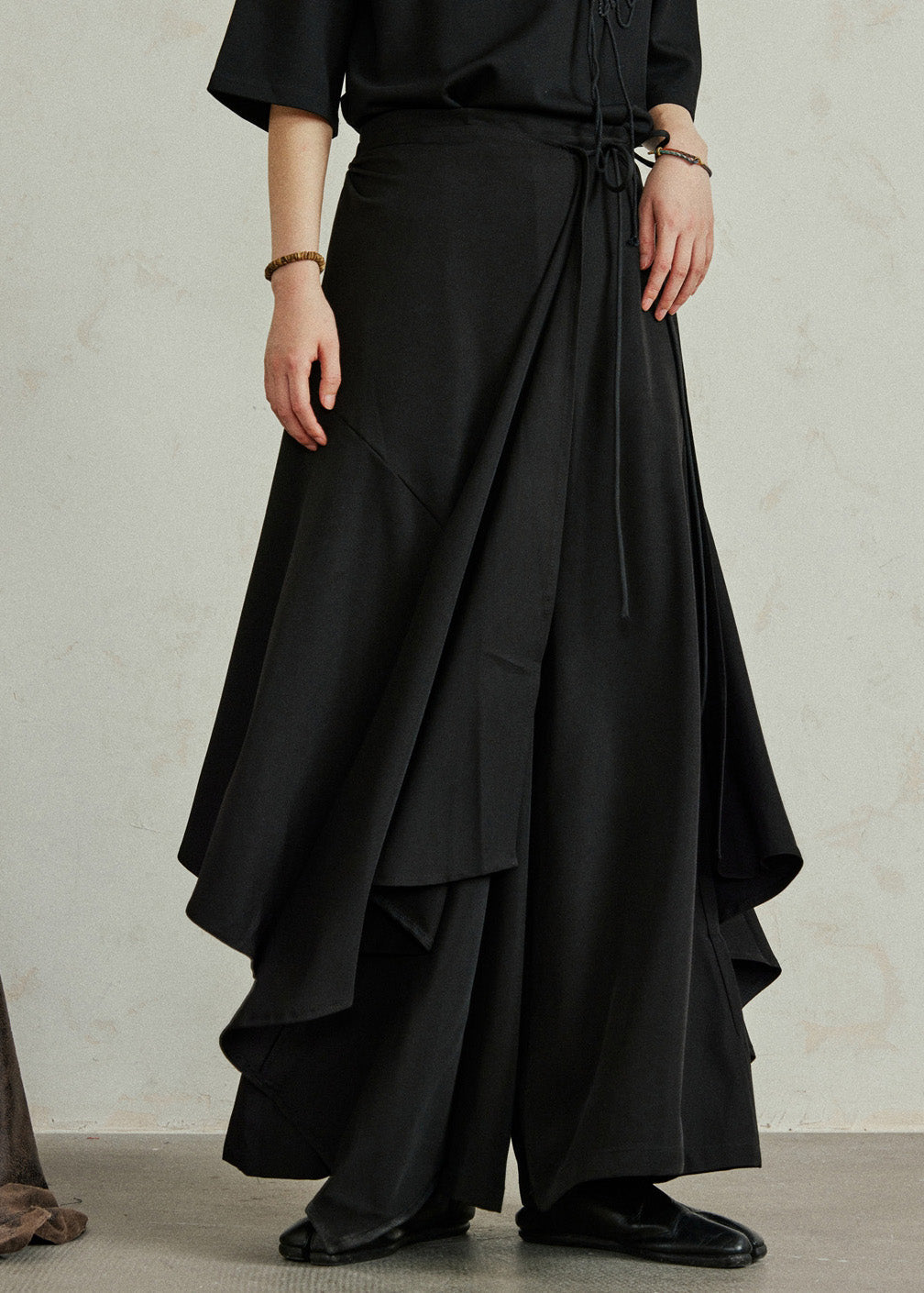 Black Asymmetrical Pockets Patchwork Elastic Waist Pants Skirt