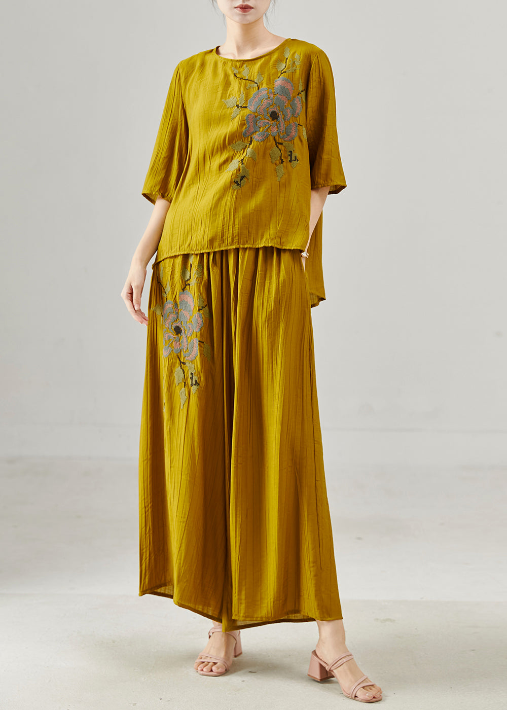 Yellow Embroidered Cotton Two Pieces Set Summer