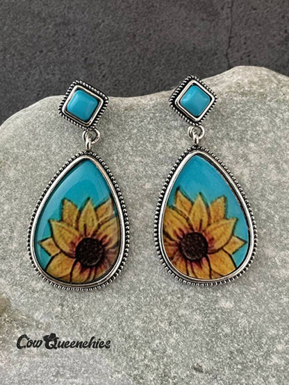 Retro Sunflower Waterdrop Stud Earrings