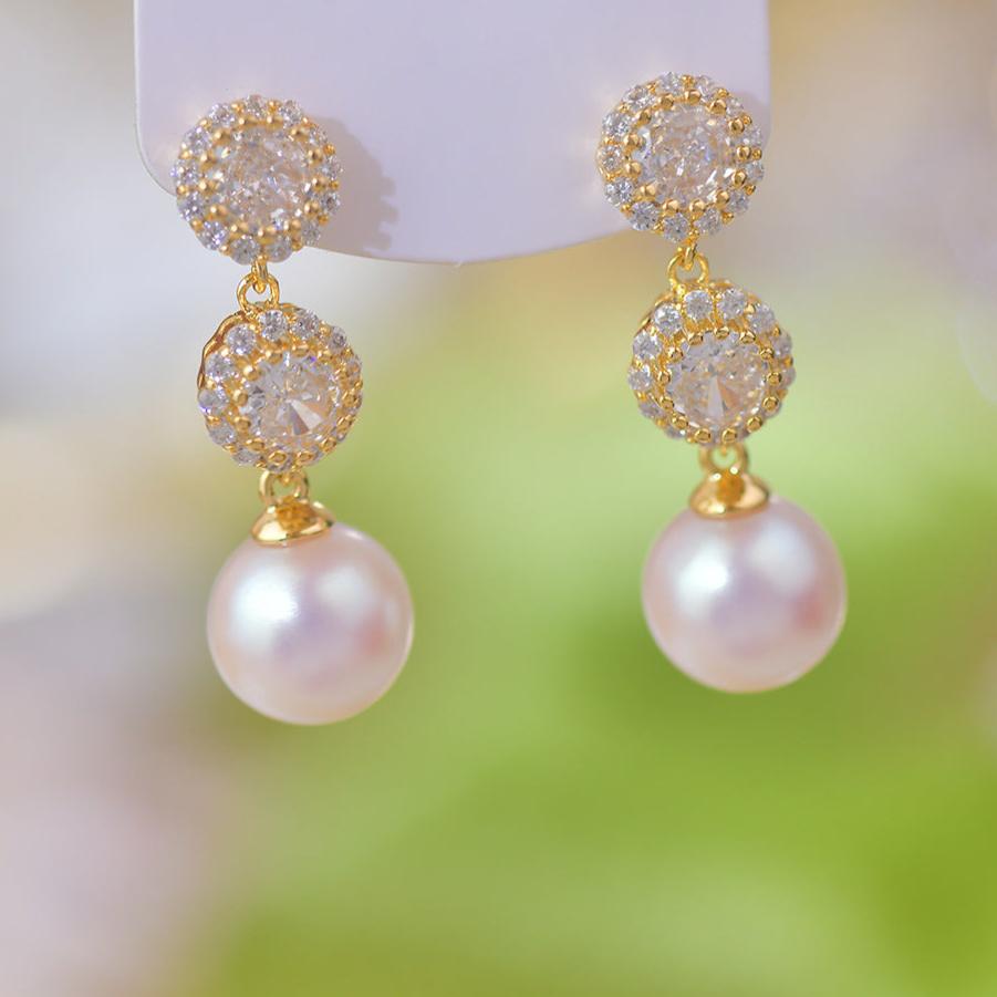 Diamond Pearl Earrings