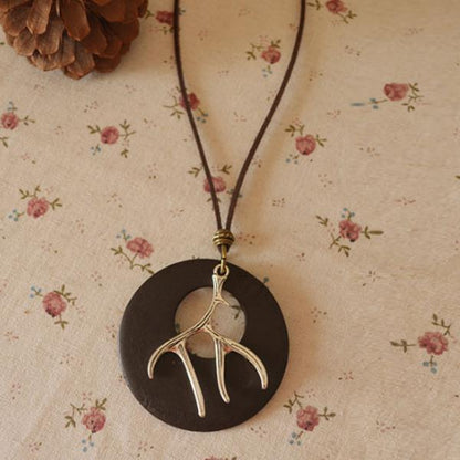 Accessory Retro Round Shape Metal Wood Necklace