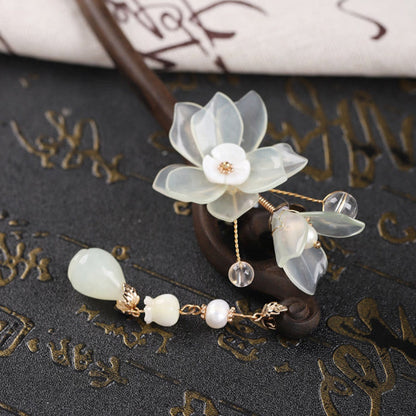Ebony Jade Shell Magnolia Tassel Chinese Hairpin