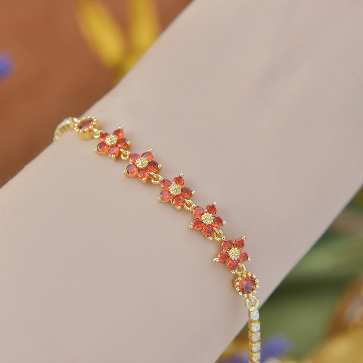 Elaria Bracelet in Red