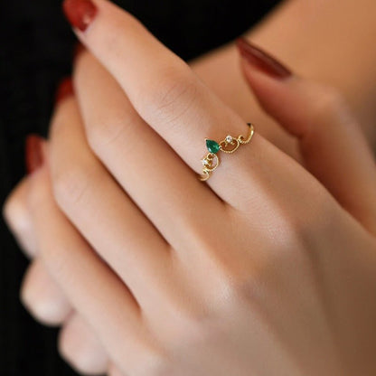 Emerald Flourish Ring