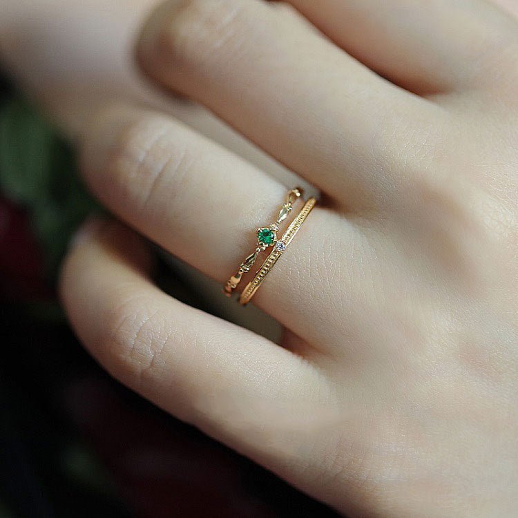 [] Lilian Emerald Ring