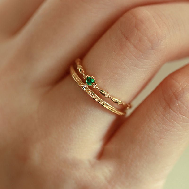 [] Lilian Emerald Ring