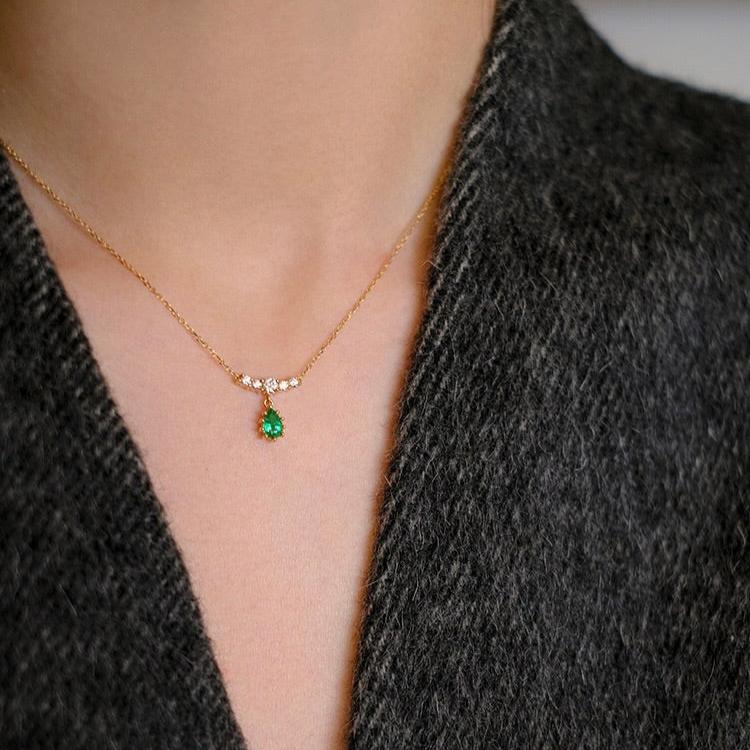 Emerald Waterdrop Necklace