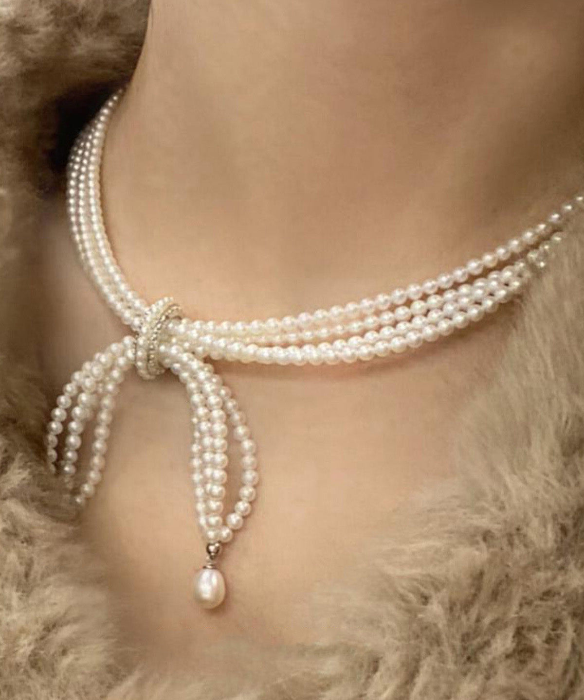 French Multi-layered Bow Pearl Necklace