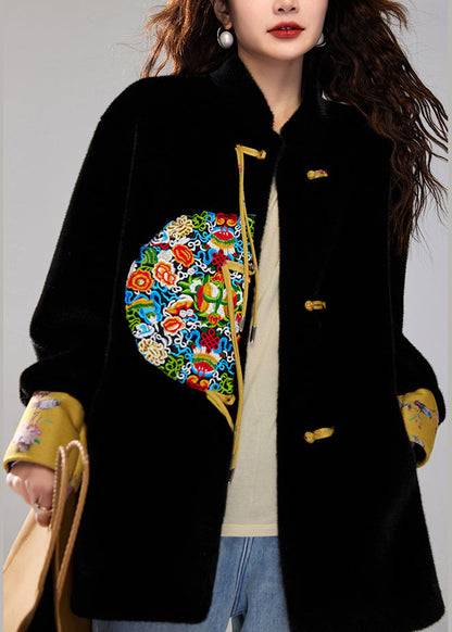 Chinese Style Black Tasseled Embroidered Leather and Fur Coats Spring