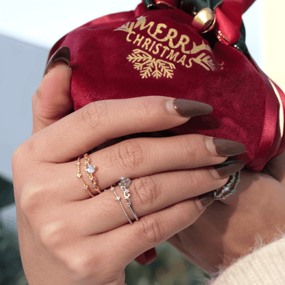 [] Gretchen Gold Aurora Ring