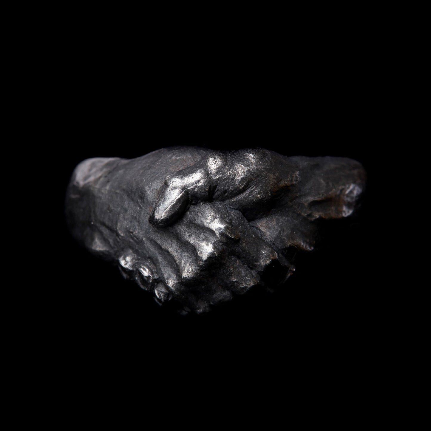 Handshake Ring
