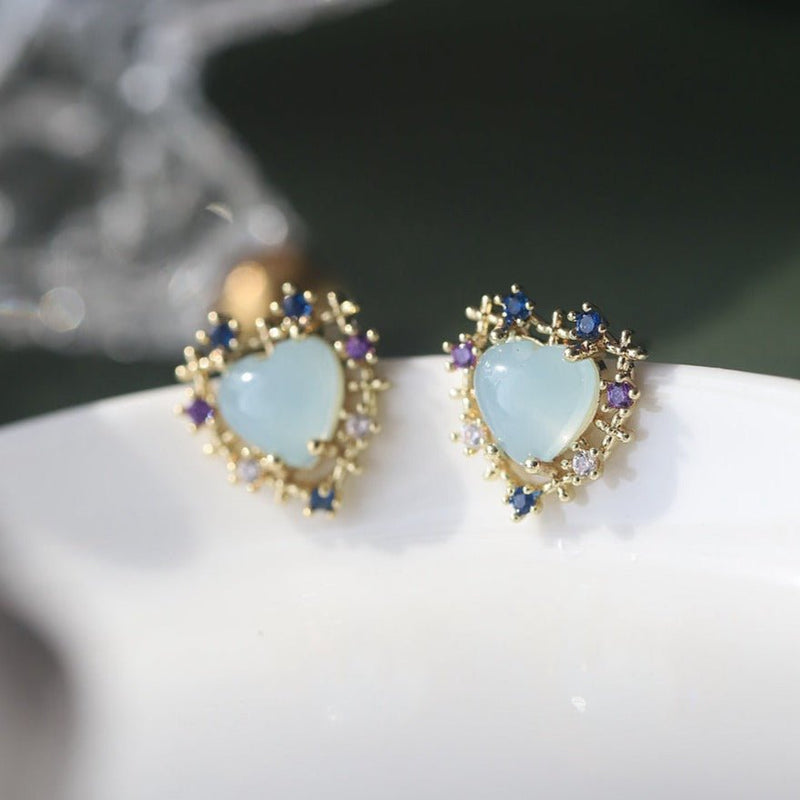 [] Chloe Heart Stud Earrings