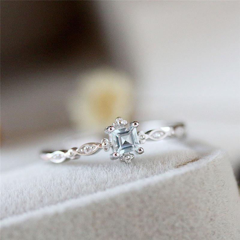 The Icy Sky Crystal Ring