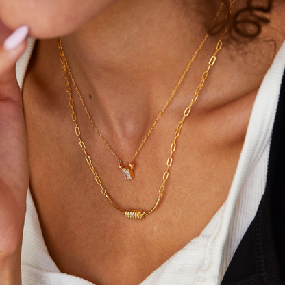 Light Simple Knotted Necklace