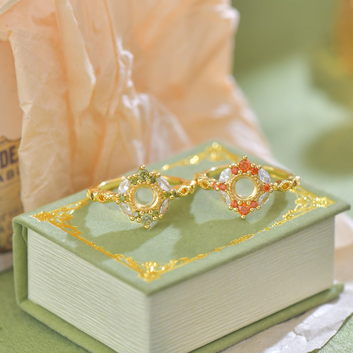 Marseille Ring in Amber