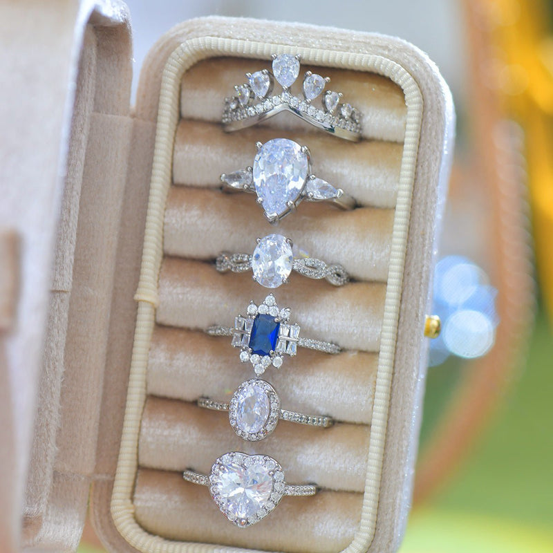 Midnight Duchess Ring
