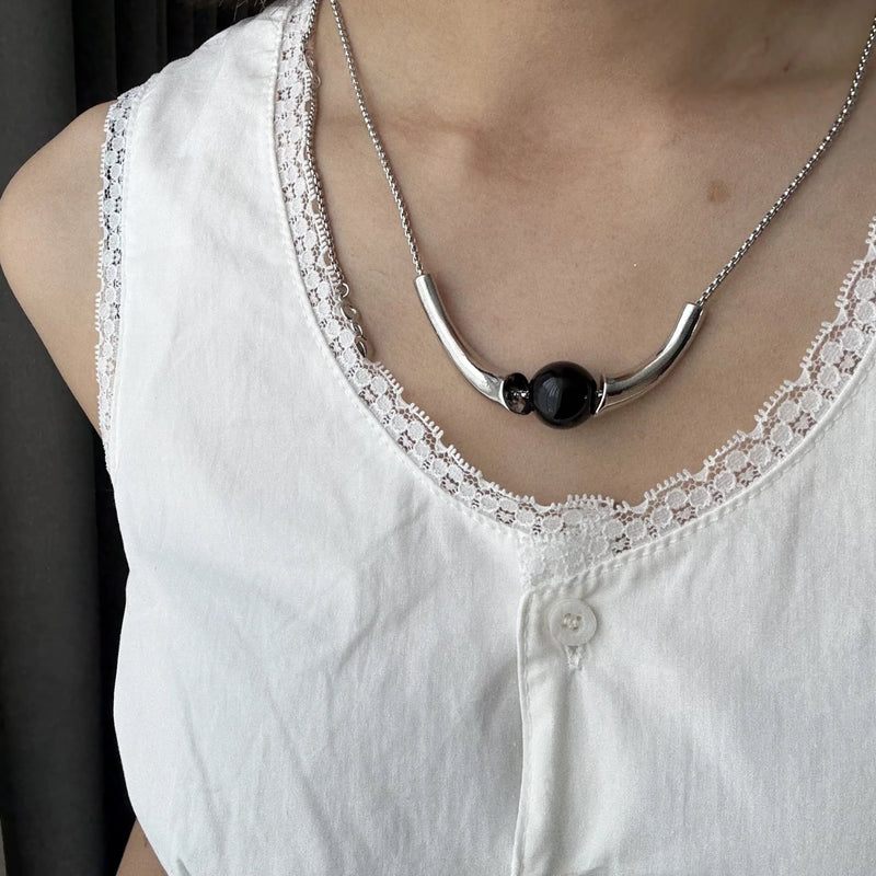 Sullivan Asymmetric Agate Horn Necklace