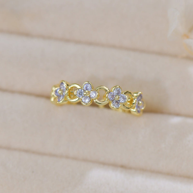 Moonlit Blossom Link Ring