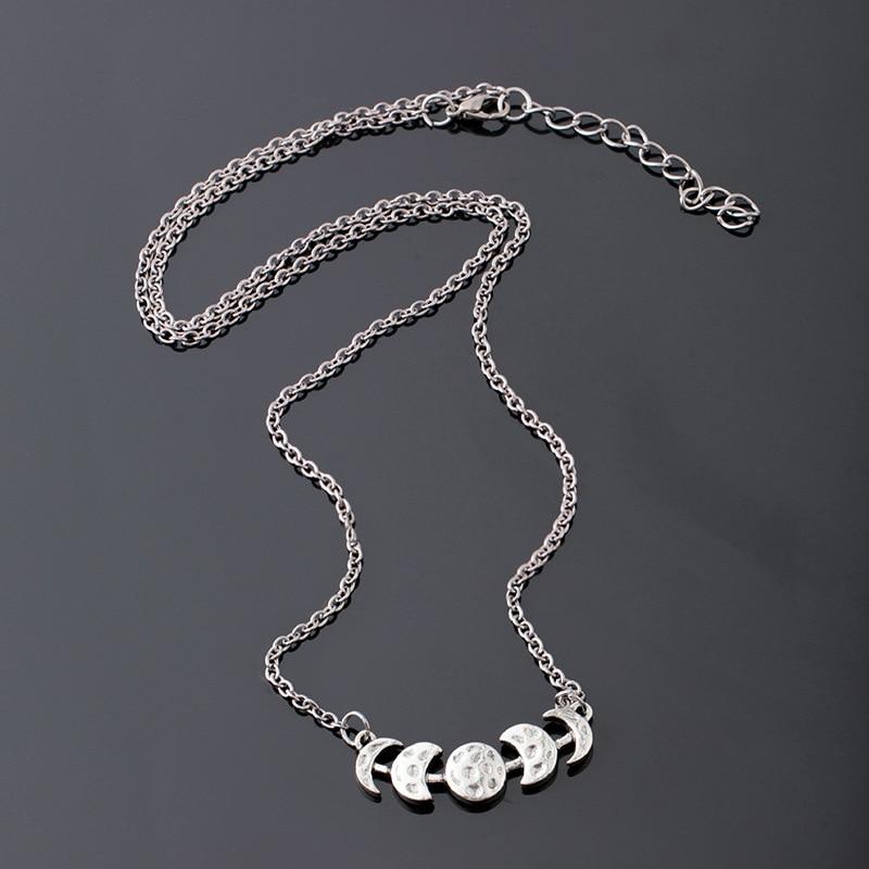 The Moon Cycle Necklace
