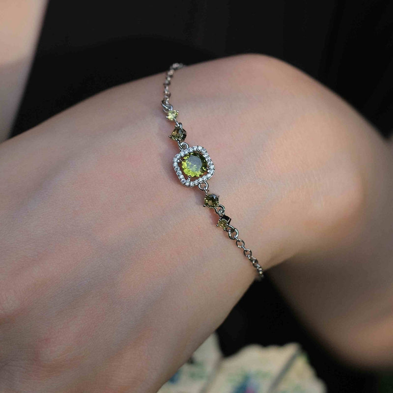 Peridot Baroque Bracelet