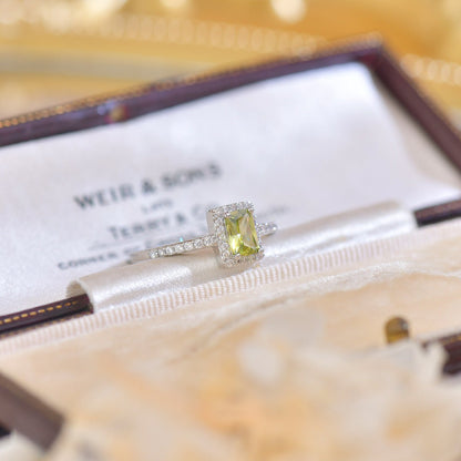 Edith Peridot Ring