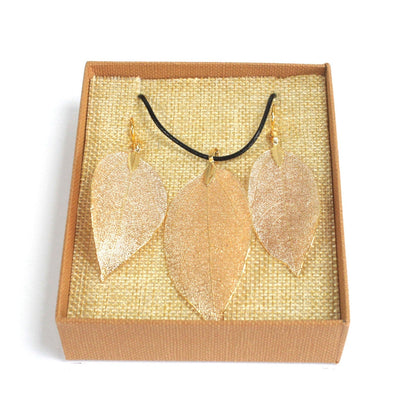 Bravery Leaf Necklace and Earrings Set