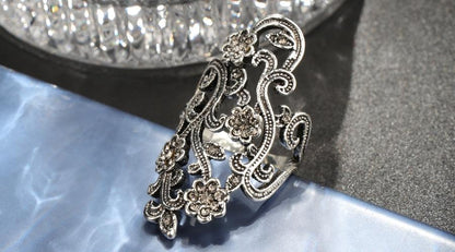 Crystal Flower Vines Ring