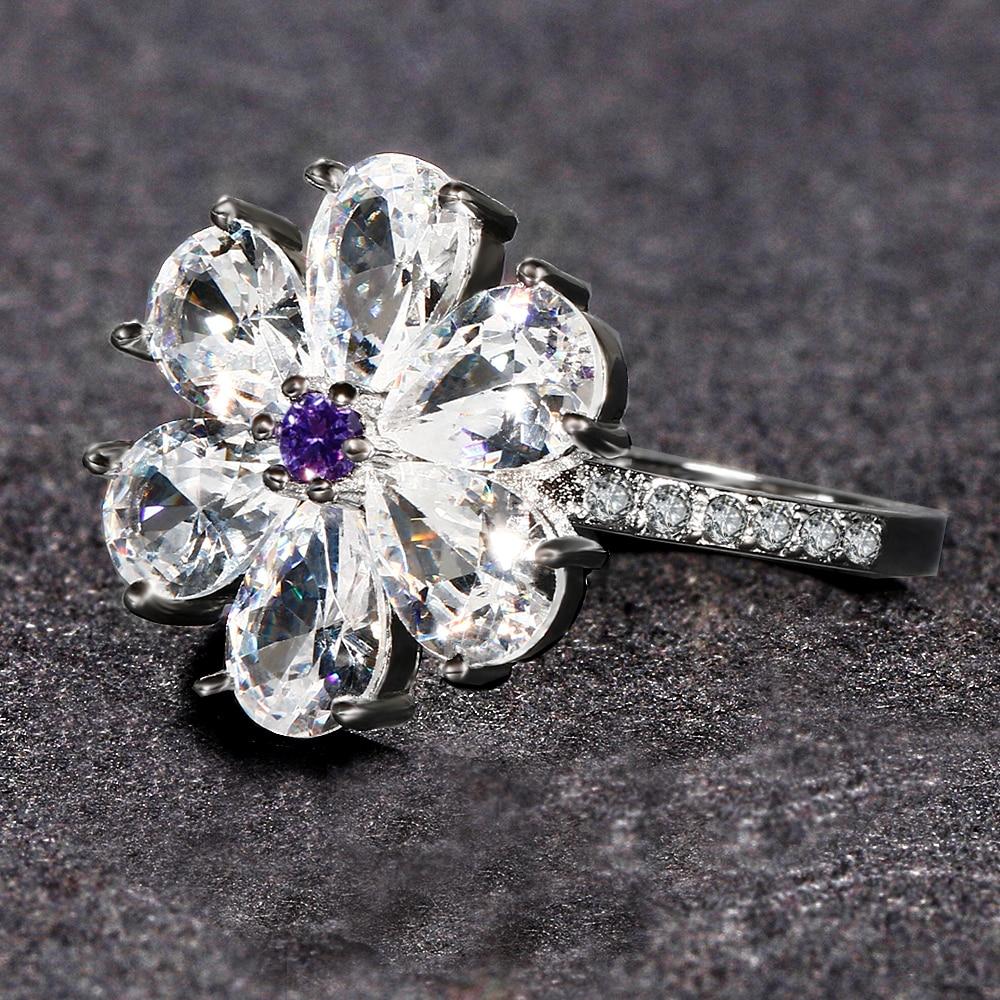 The Sparkling Flower Silver Ring