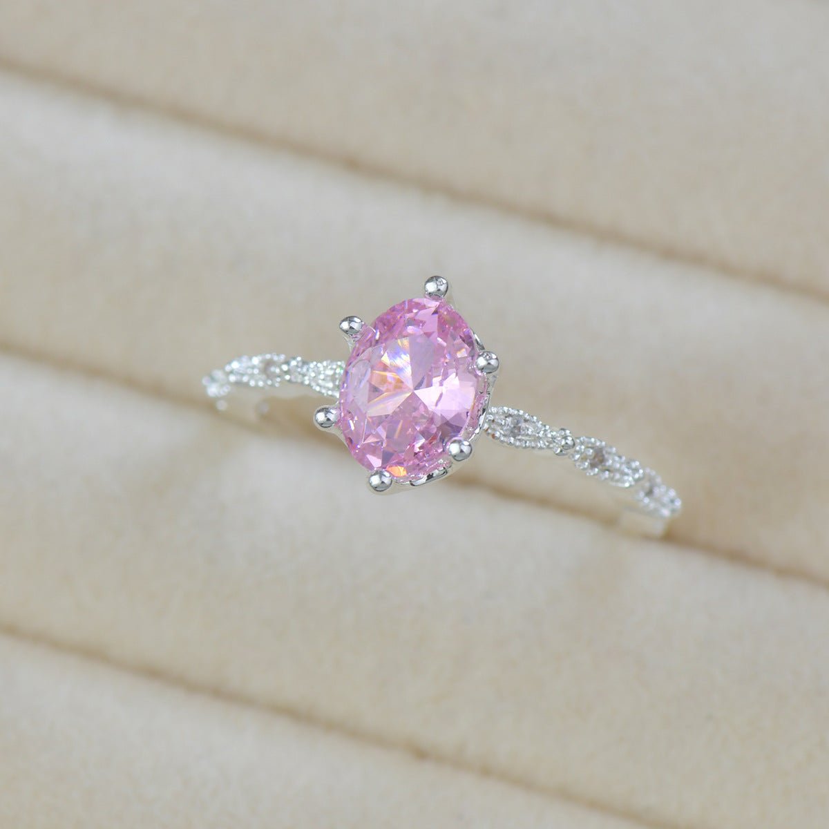 Rosaline Oval Ring in Silver
