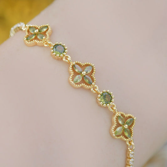 Rosisela Bracelet in Green