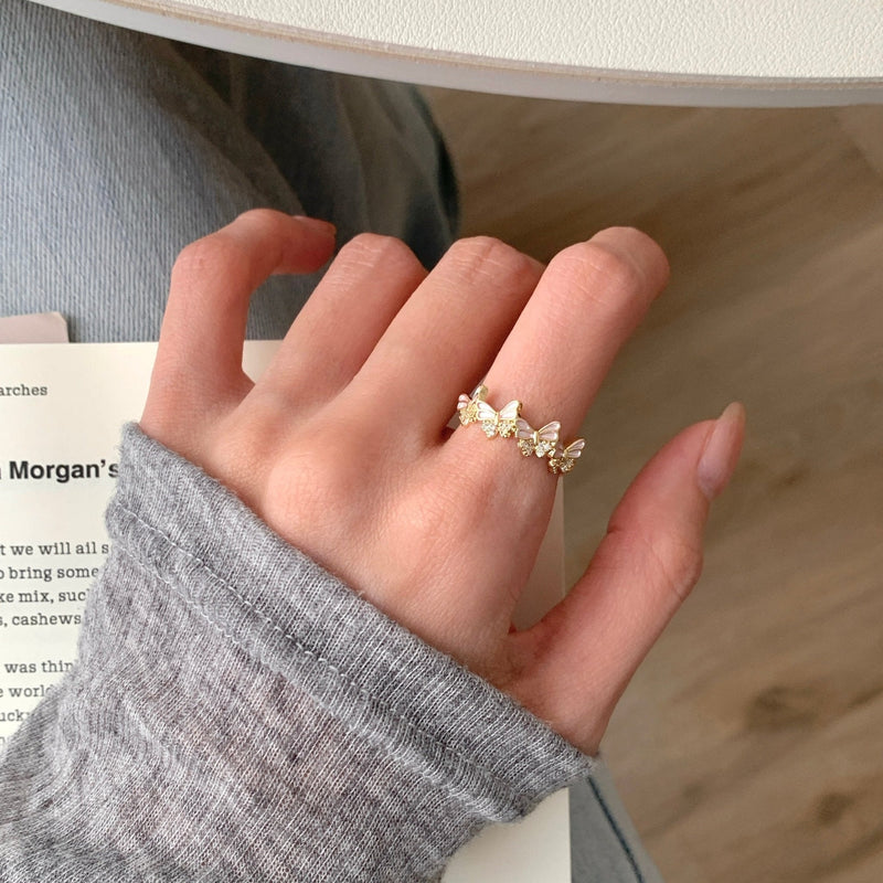 Rosy Flutter Ring