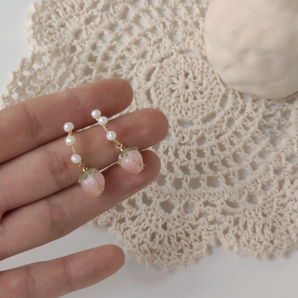 [sample ] Strawberry Earrings