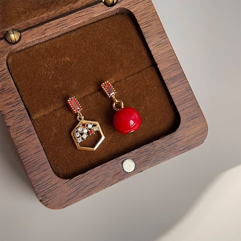 [] Scarlet Reverie Earrings