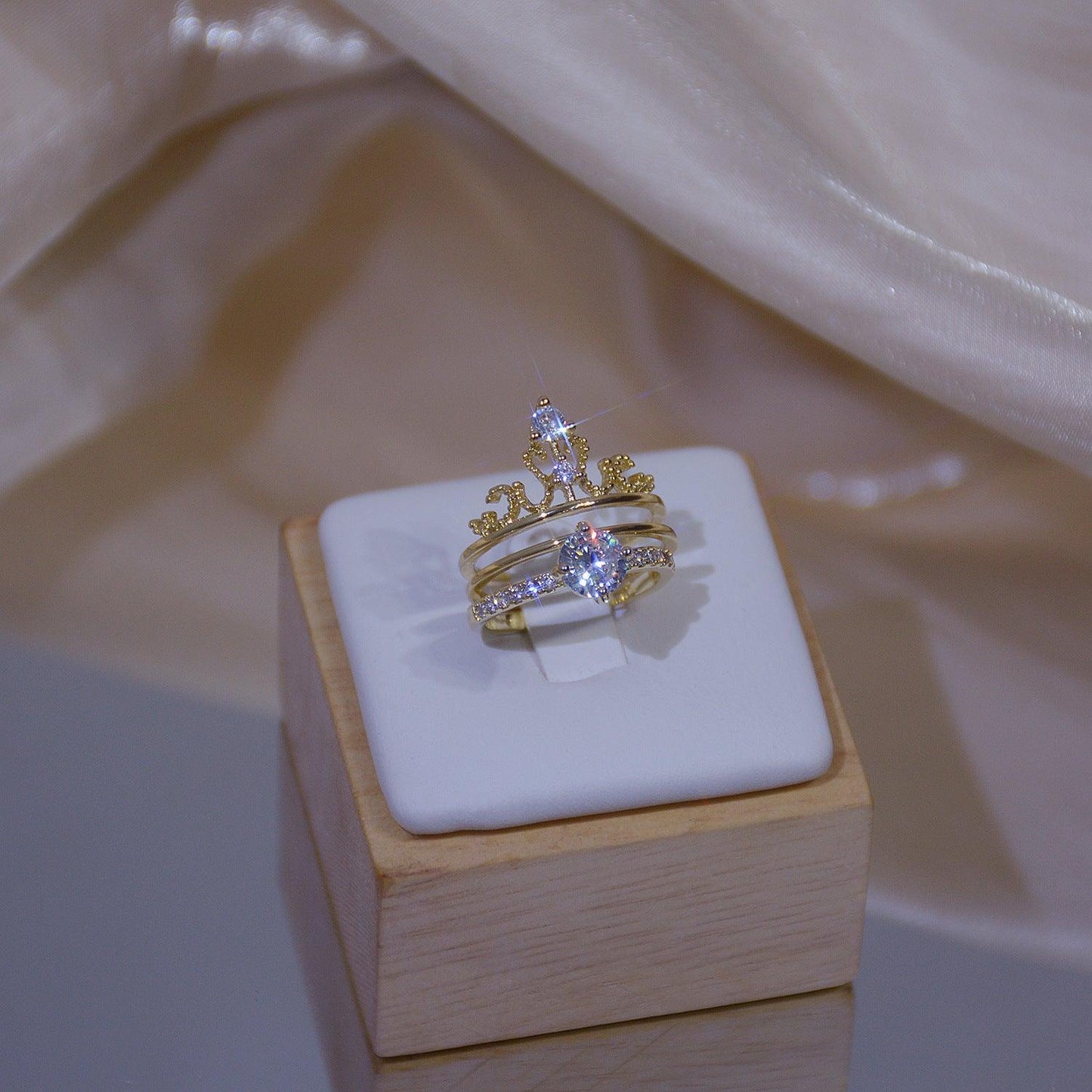 [sample ] Tiara Ring Set