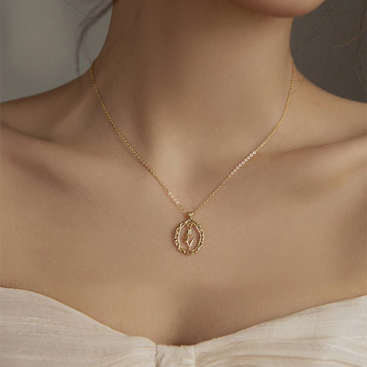Tulip Necklace